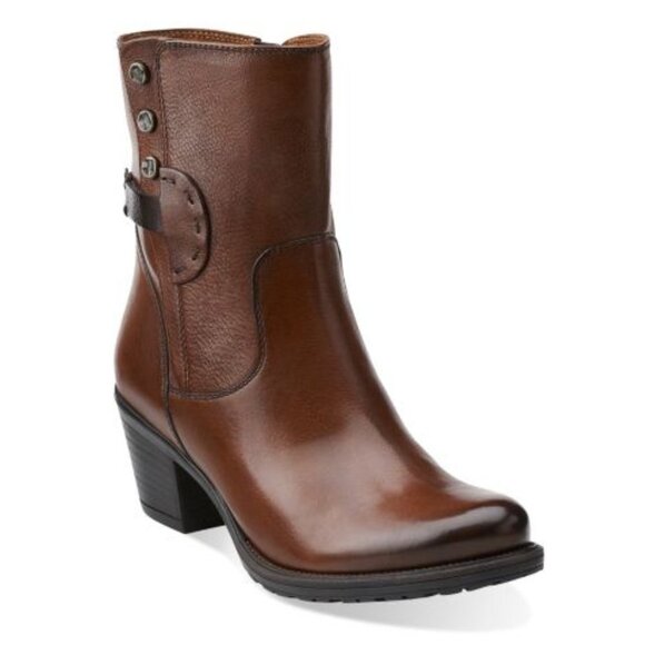 Clarks Women's Maymie Skye Boot (H107-12) - Picture 1 of 8